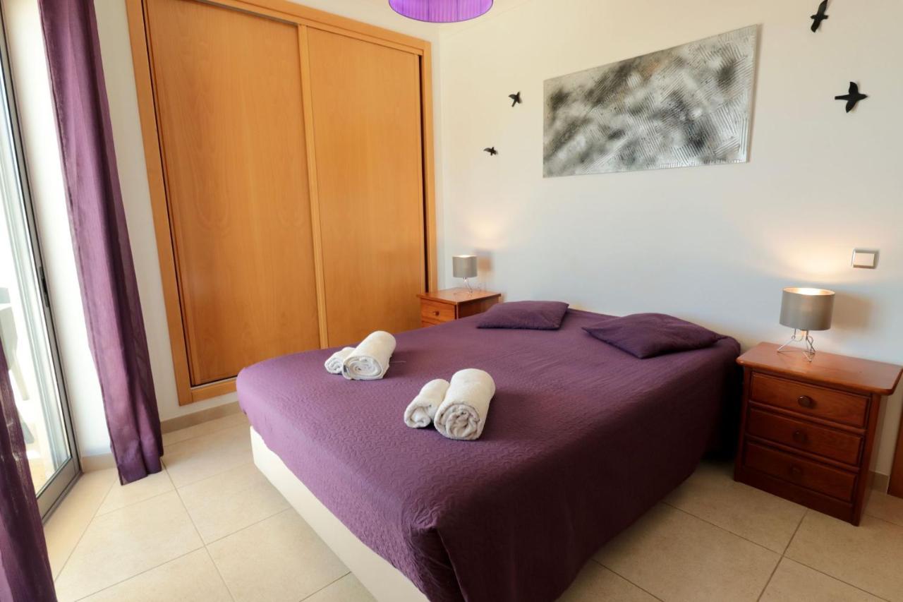 Апартаменты Olhos De Agua 1Br With Pool, Ac And Free Parking Албуфейра Экстерьер фото