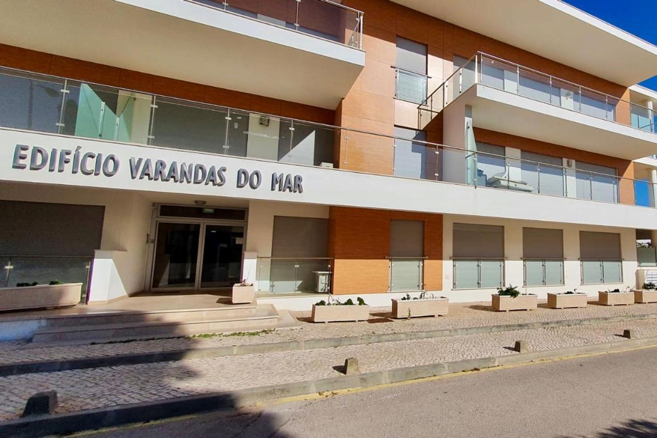 Апартаменты Olhos De Agua 1Br With Pool, Ac And Free Parking Албуфейра Экстерьер фото