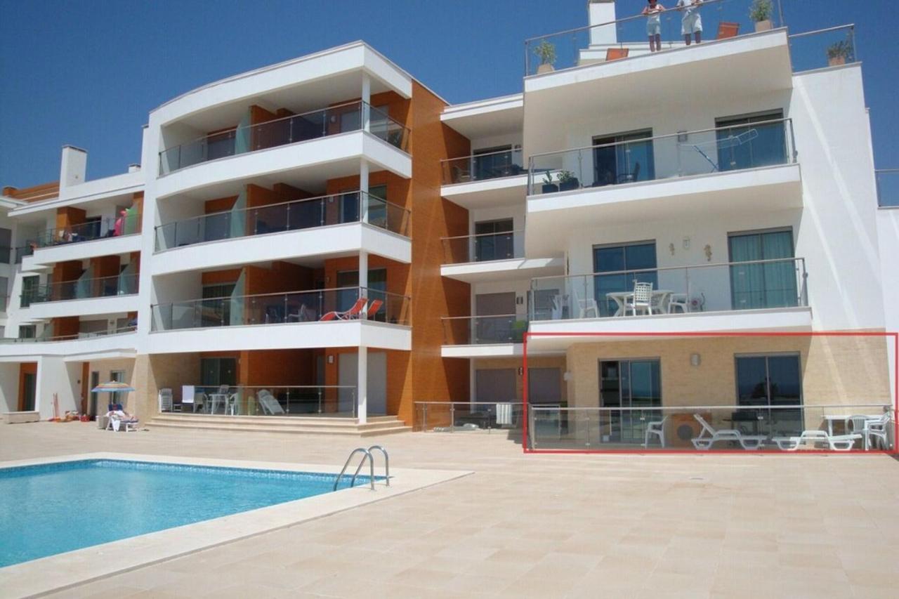 Апартаменты Olhos De Agua 1Br With Pool, Ac And Free Parking Албуфейра Экстерьер фото